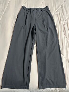 HALARA Men's Wide-Leg Chinos - Charcoal Gray
